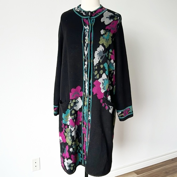 J Jill Duster Cardigan Sweater
Women Oversized Floral Black Size XL - Picture 14 of 16